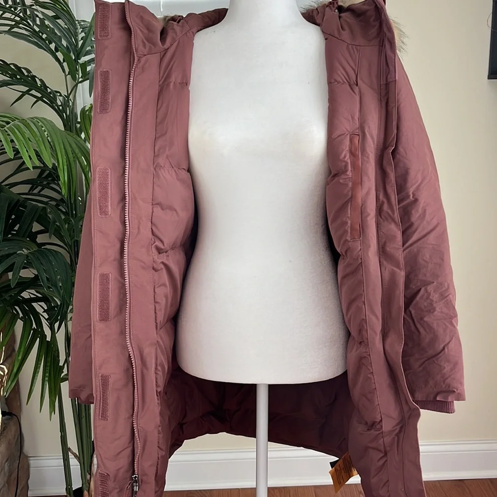 North Face Arctic Hooded Parka - Picture 7 of 8